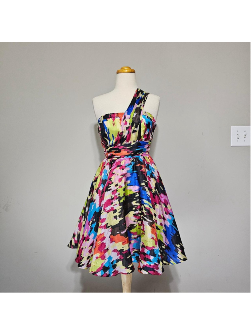 GB Multicolor Abstract Print One-Shoulder Fit & Flare Dress Sz S